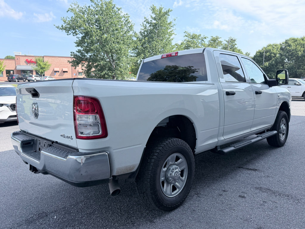 Used 2024 RAM 2500 Tradesman w/ Chrome Appearance Group AWD/4WD image 6