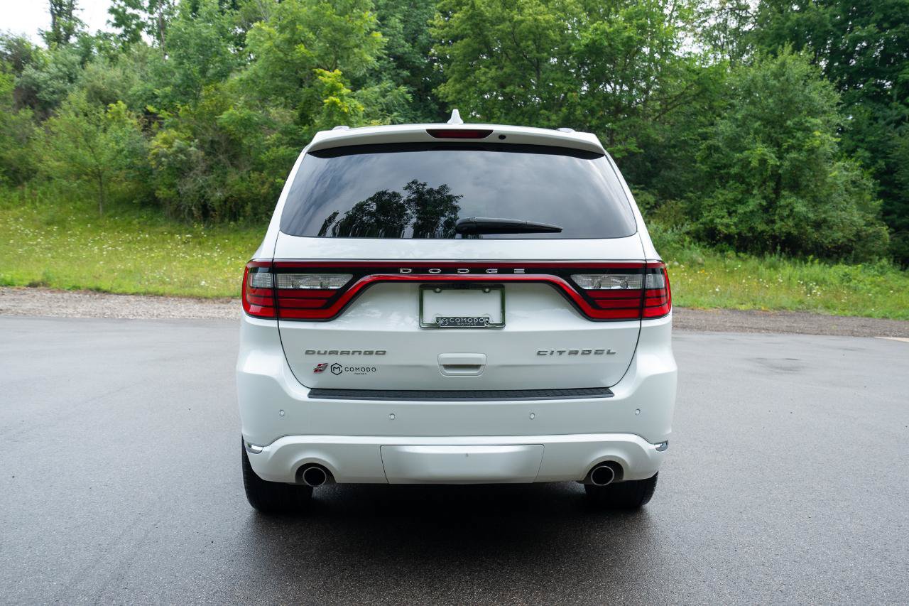 Used 2019 Dodge Durango Citadel w/ Technology Group AWD/4WD image 4