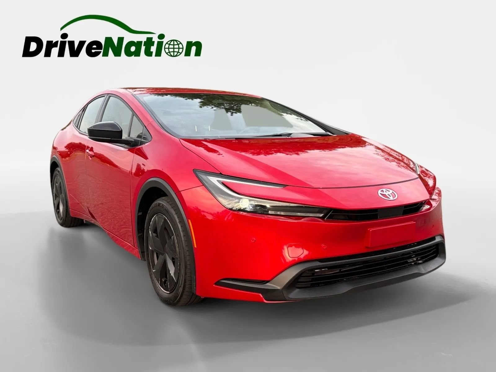 Used 2026 Toyota Prius LE FWD image 3