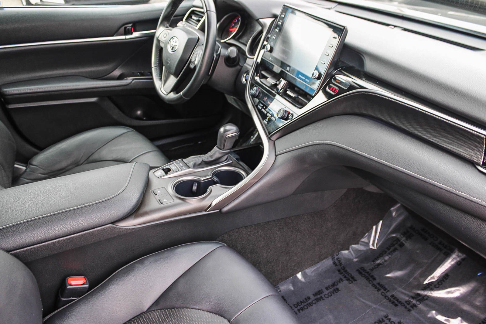 Used 2024 Toyota Camry XSE image 17