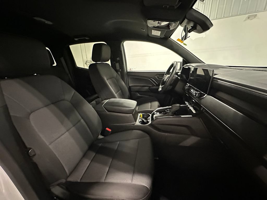 Used 2024 Chevrolet Colorado Trail Boss w/ Advanced Trailering Package AWD/4WD image 25