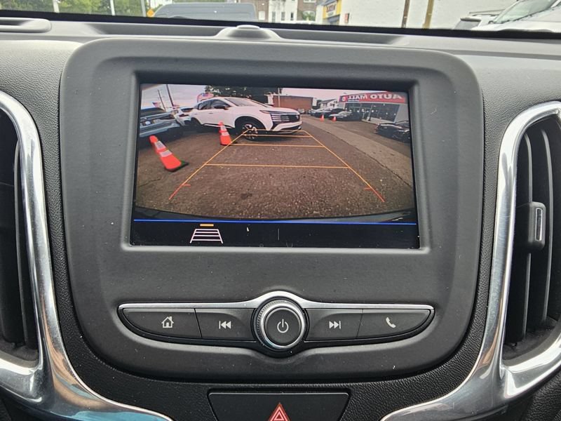 Used 2020 Chevrolet Equinox LT FWD image 43