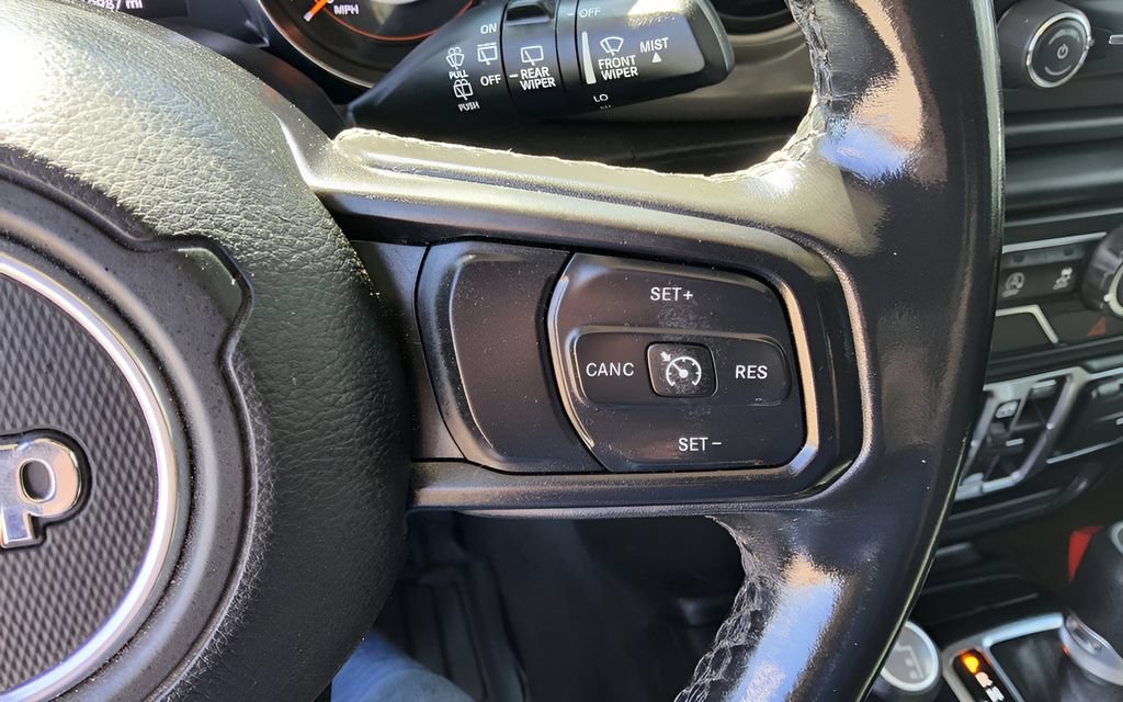 Used 2019 Jeep Wrangler Unlimited Sport S AWD/4WD image 15