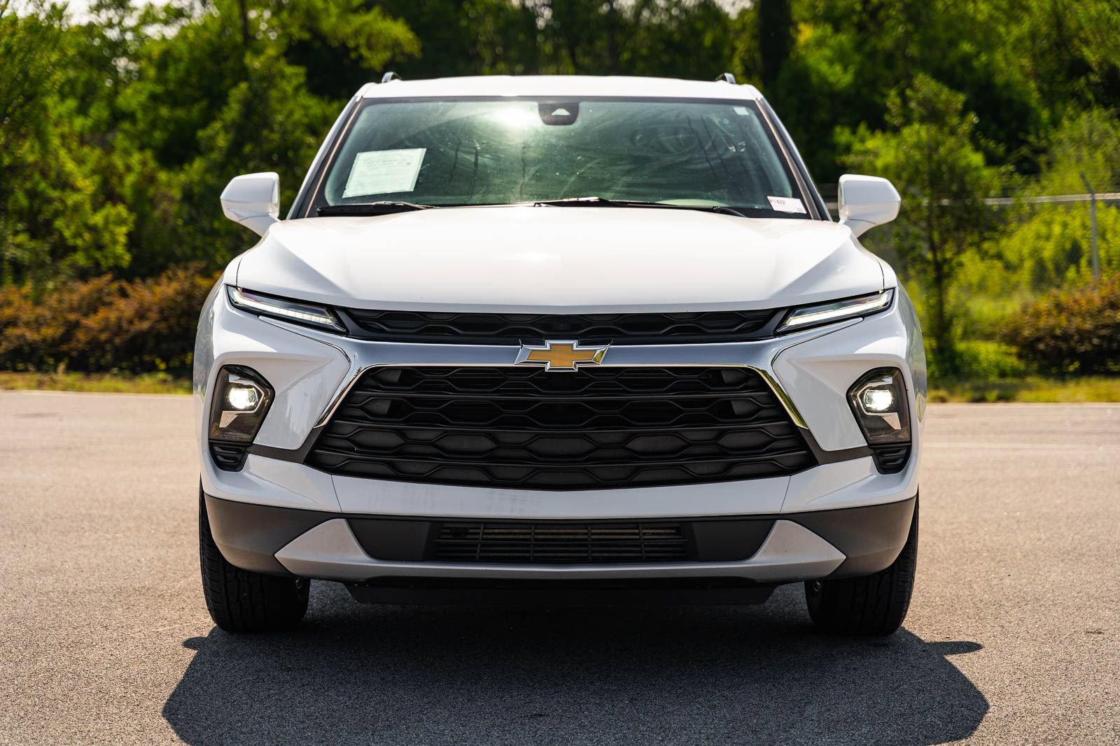Used 2024 Chevrolet Blazer LT w/ Convenience Package FWD image 2