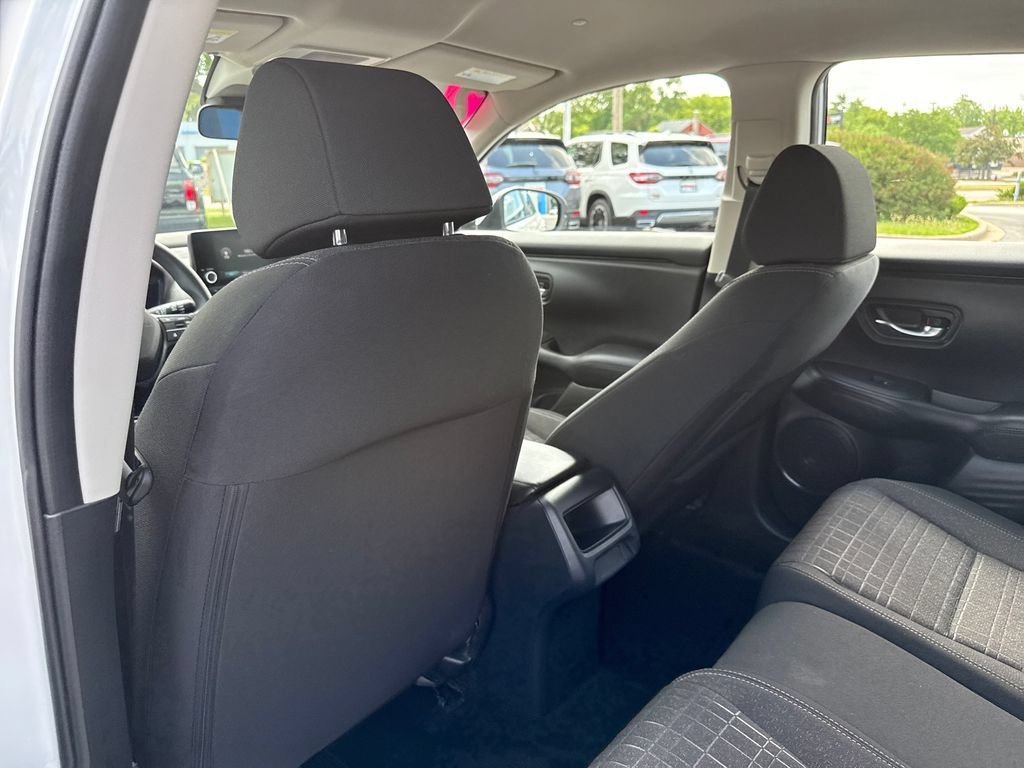 Certified 2025 Honda HR-V LX image 20