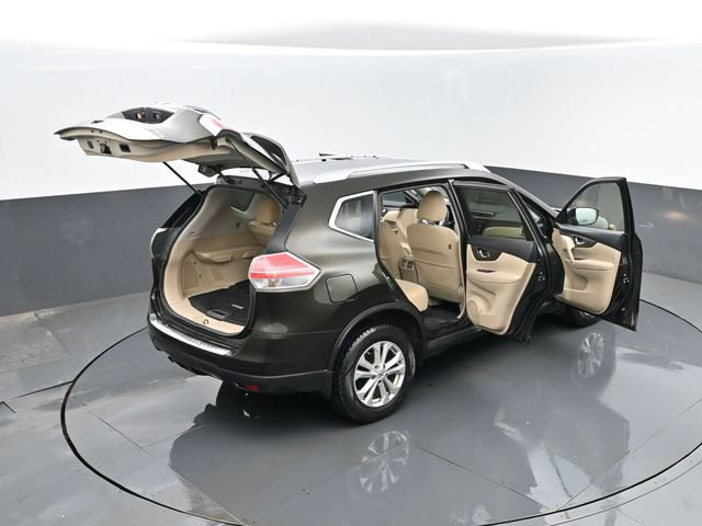 Used 2016 Nissan Rogue SV image 24