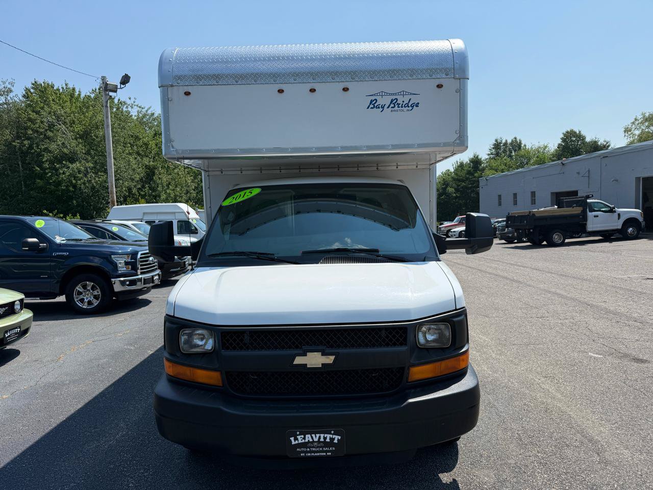 Used 2015 Chevrolet Express 3500 Extended RWD image 3
