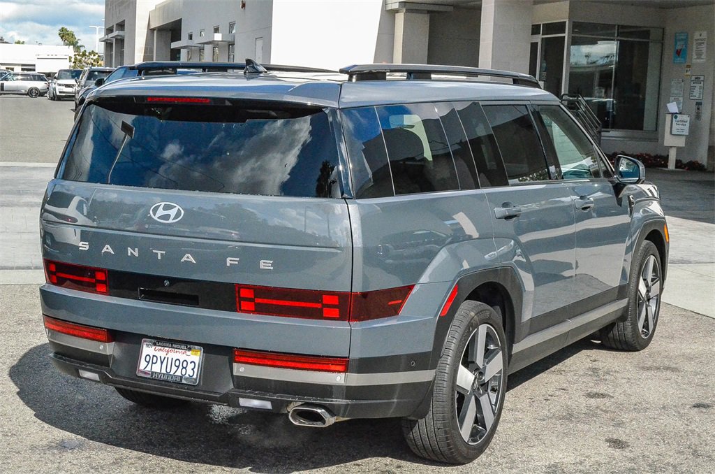 Used 2024 Hyundai Santa Fe Limited image 5