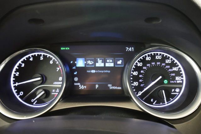 Certified 2020 Toyota Camry SE image 17