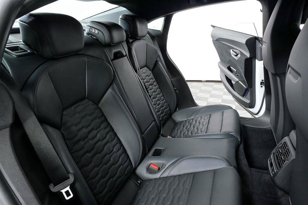 New 2026 Audi RS e-tron GT performance AWD/4WD image 22
