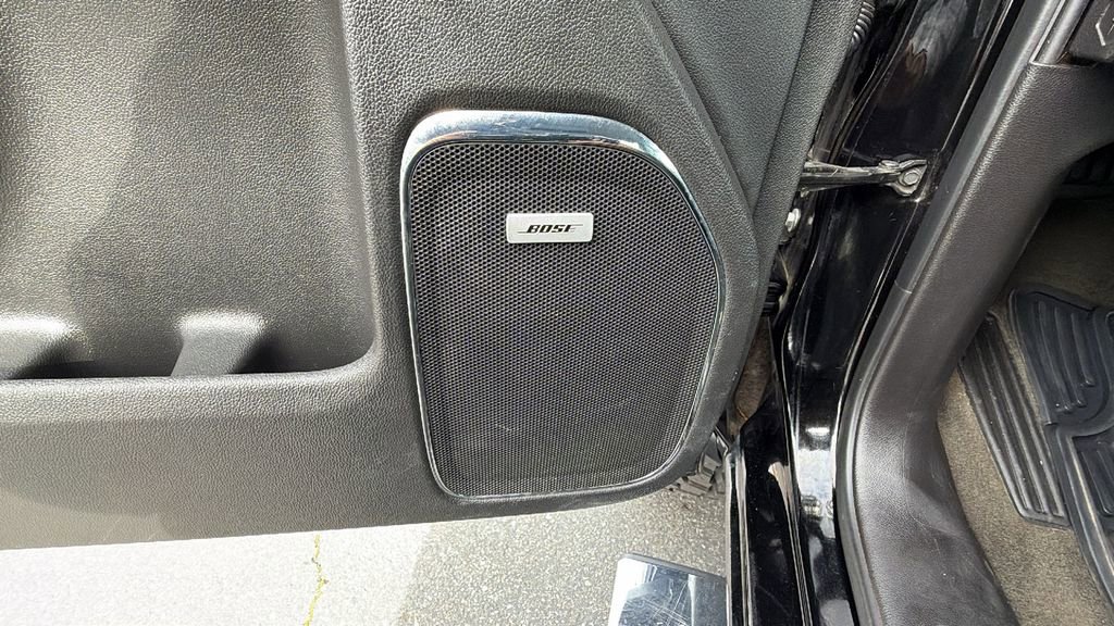 Used 2015 GMC Sierra 2500 Denali w/ Suspension Package, Off-Road image 22