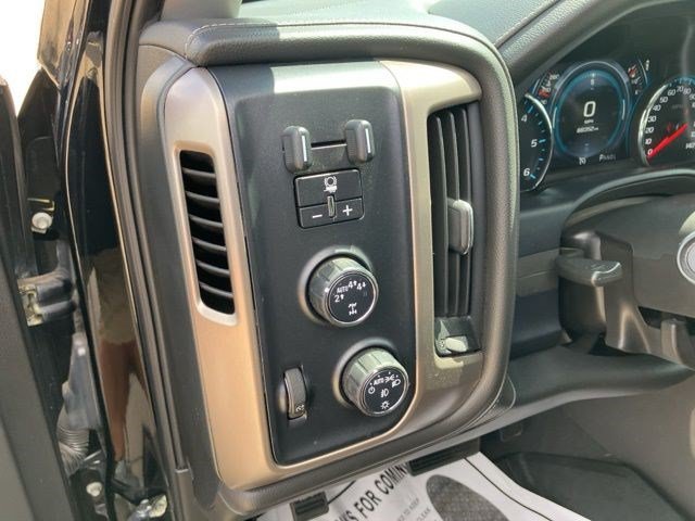 Used 2018 GMC Sierra 1500 Denali w/ LPO, Protection Package AWD/4WD image 15