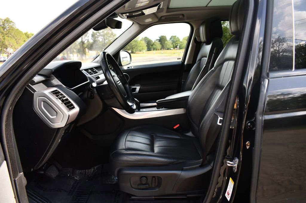 Used 2020 Land Rover Range Rover Sport HSE image 36