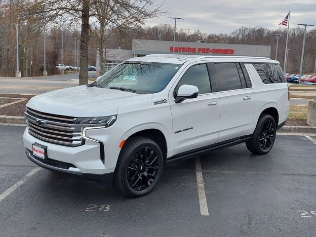 Used 2024 Chevrolet Suburban High Country image 35