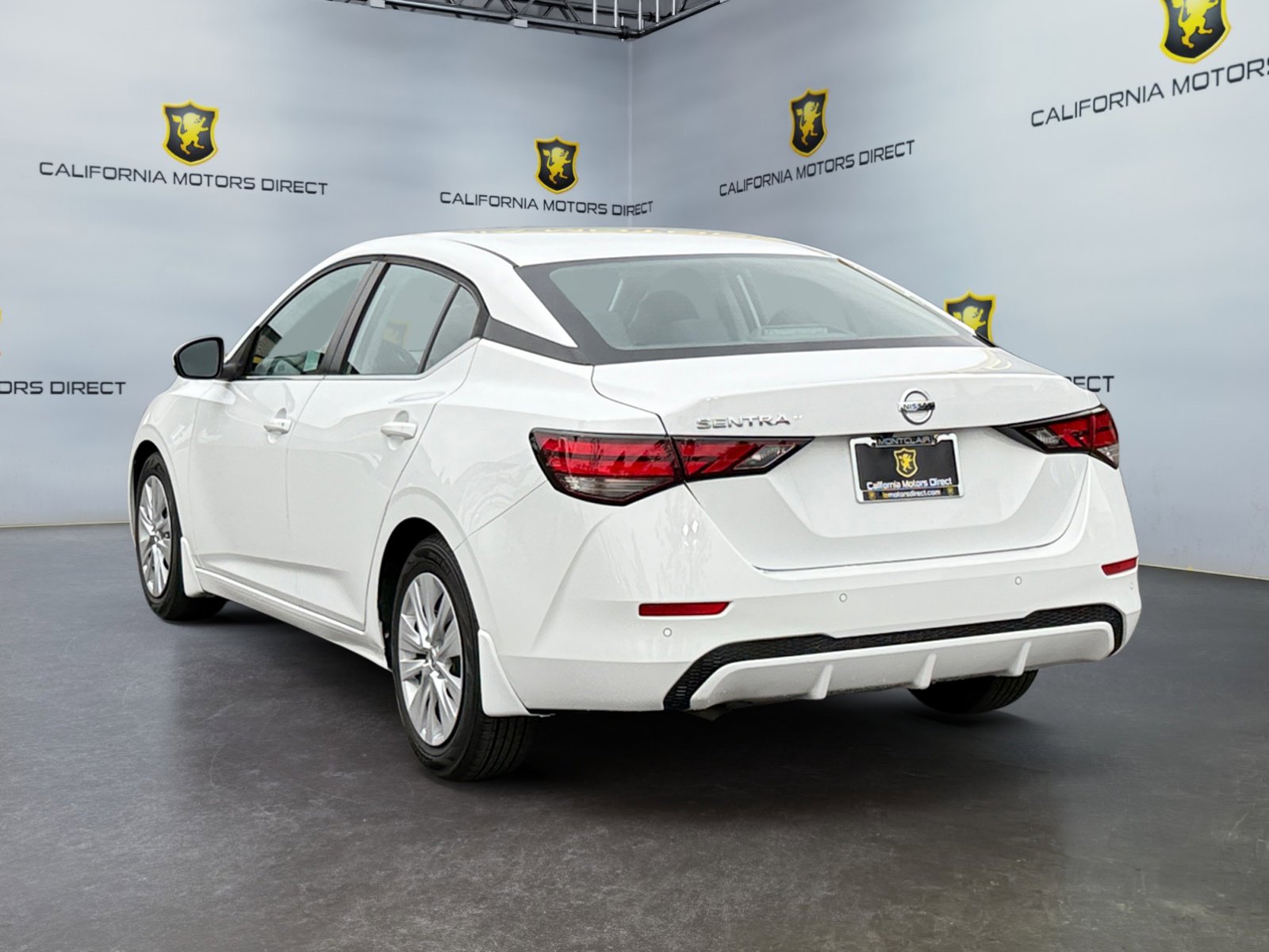 Used 2021 Nissan Sentra S image 3