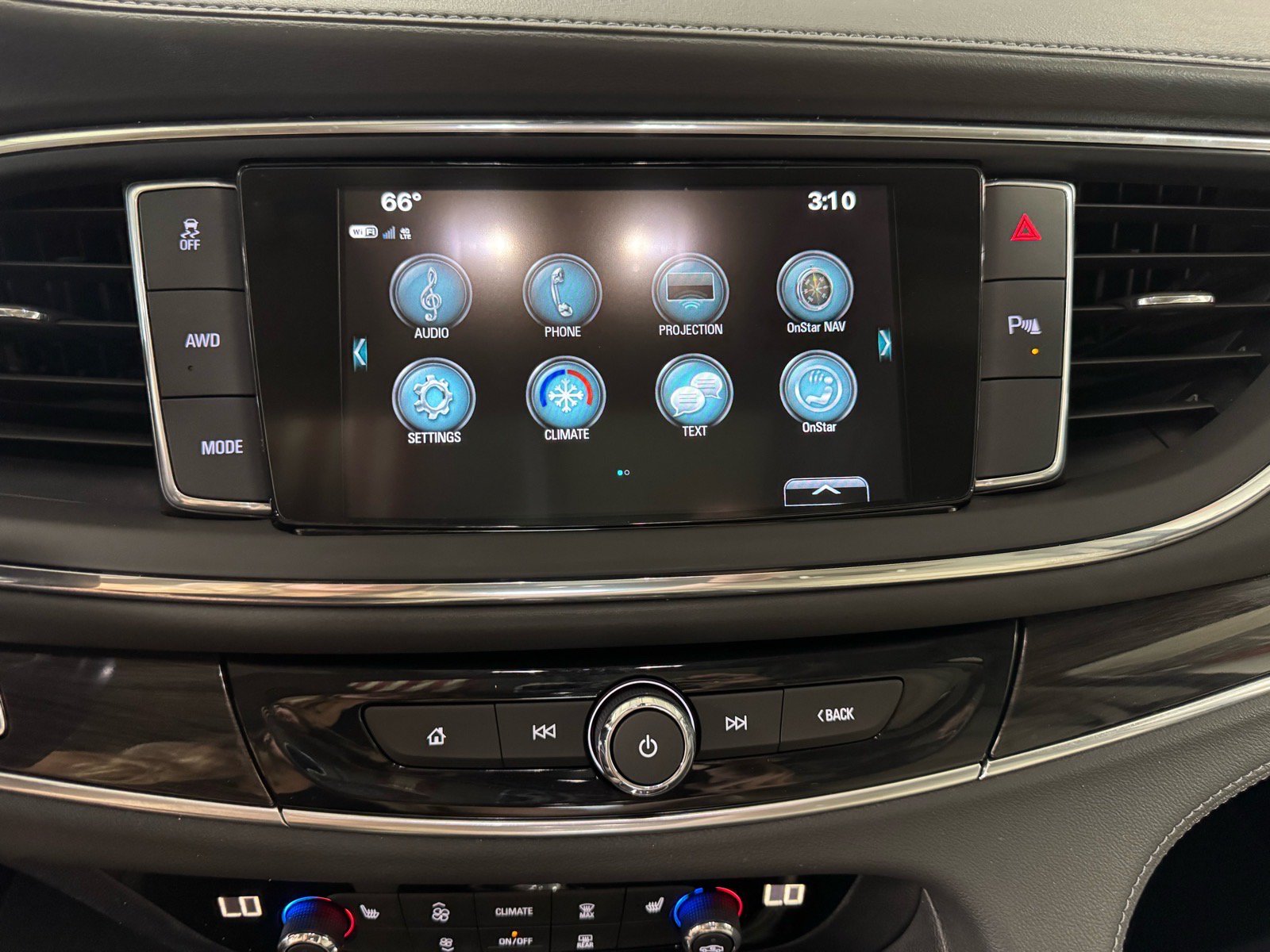 Certified 2019 Buick Enclave Essence w/ Trailering Package, 5000 lbs. AWD/4WD image 27