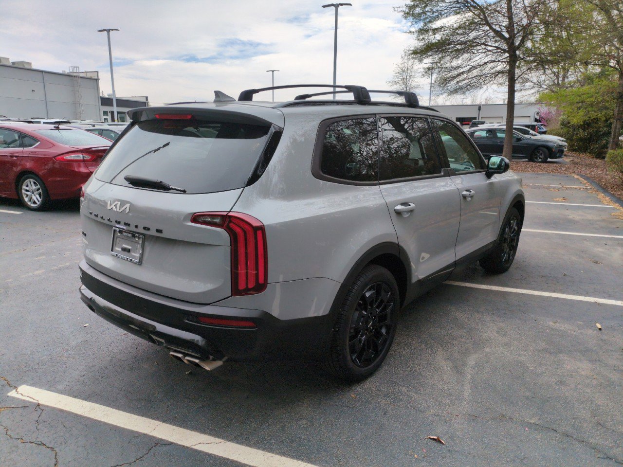 Used 2022 Kia Telluride SX w/ SX Prestige Package image 7