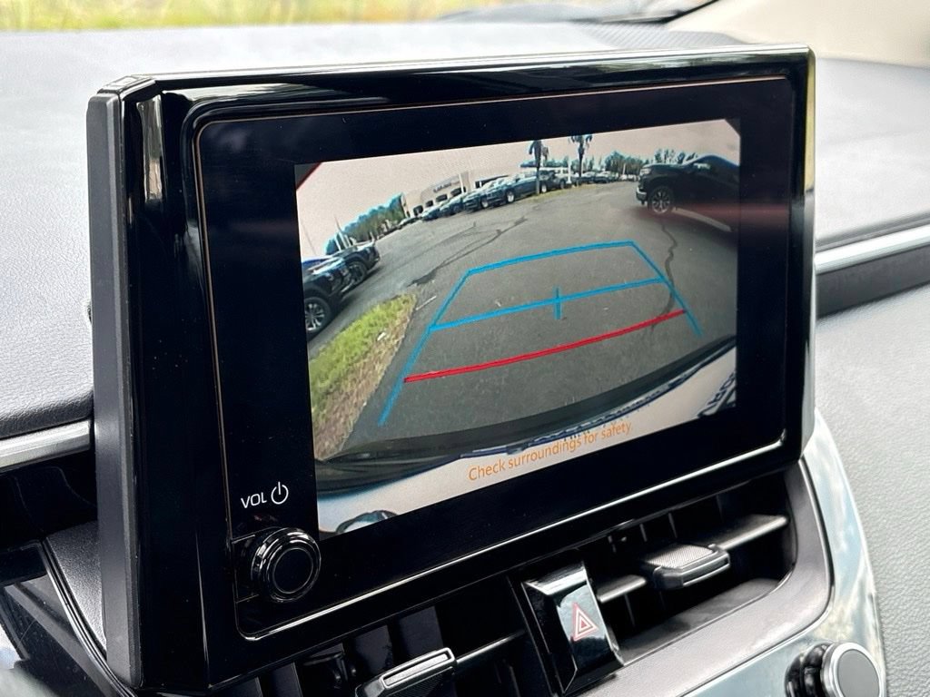 Used 2024 Toyota Corolla LE FWD image 15