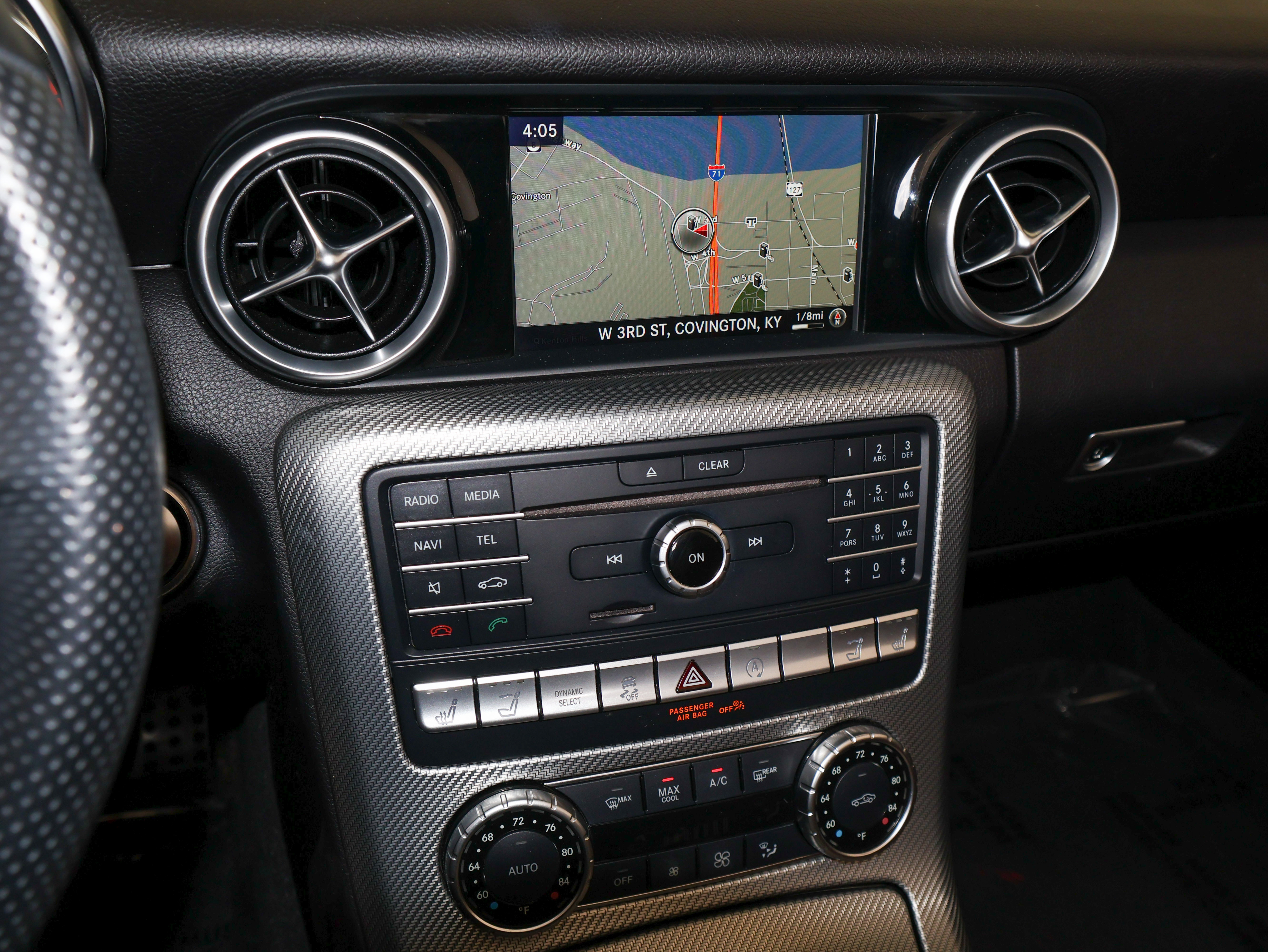 Used 2019 Mercedes-Benz SLC 43 AMG image 24