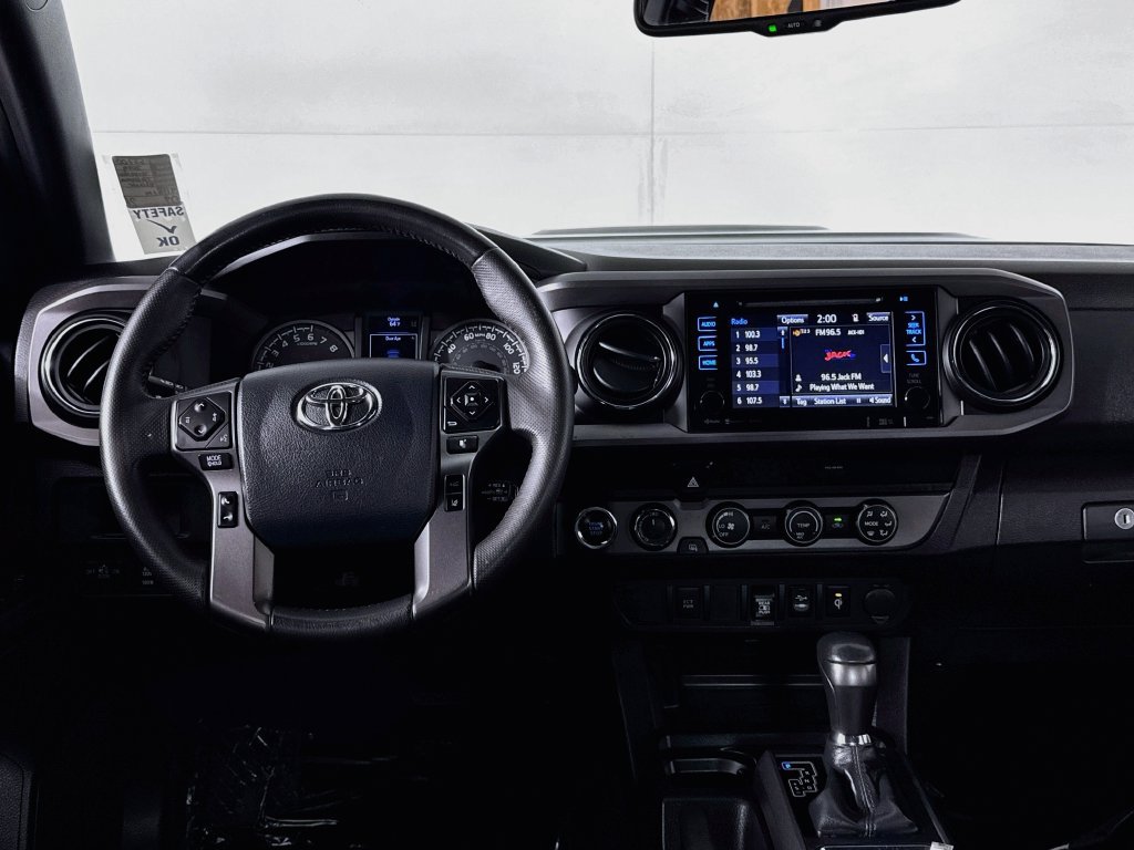 Used 2019 Toyota Tacoma TRD Sport AWD/4WD image 13