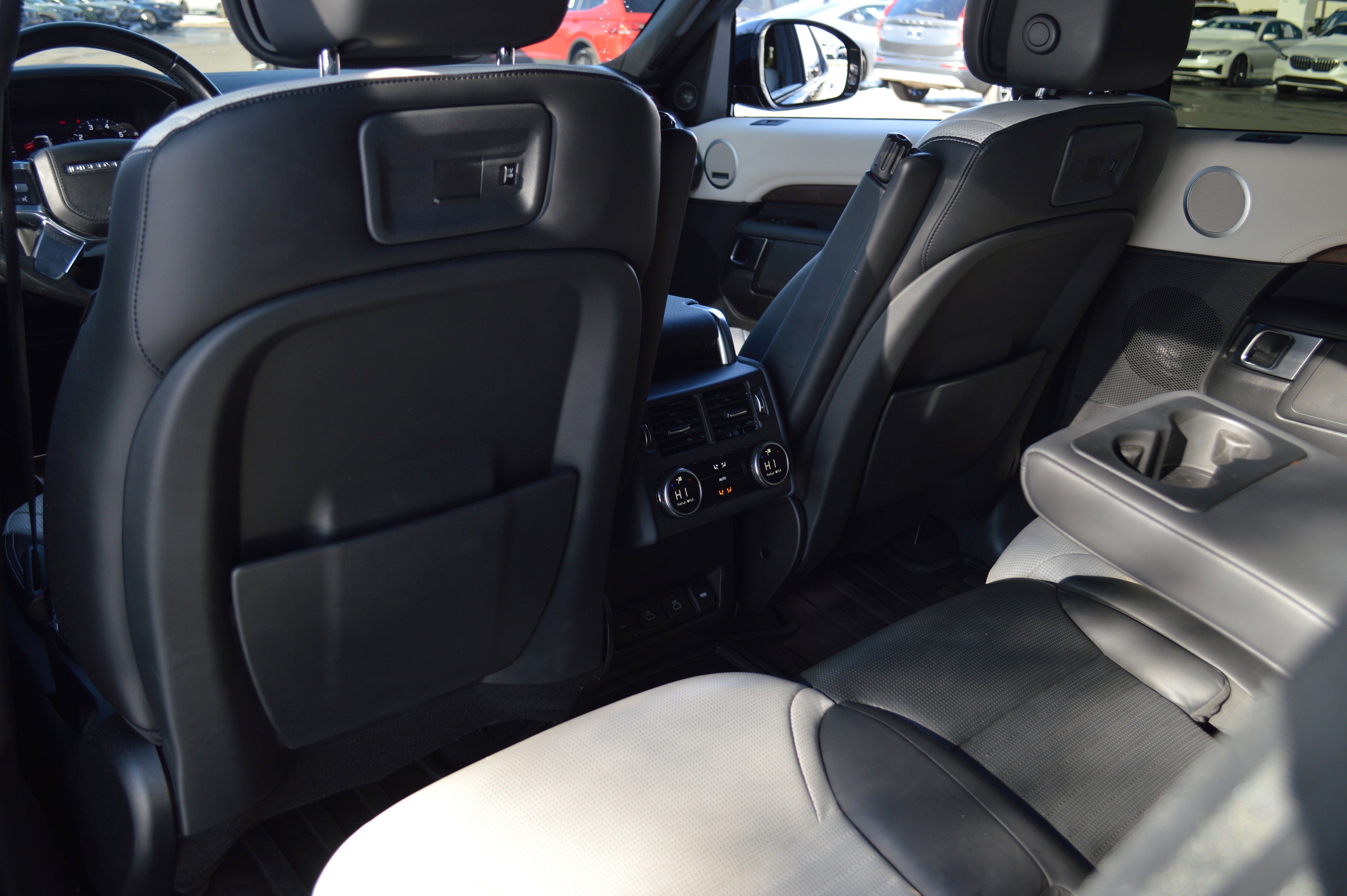 Used 2021 Land Rover Discovery HSE R-Dynamic image 26