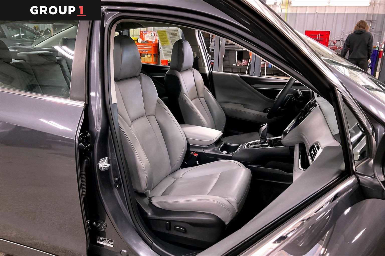 Used 2022 Subaru Legacy Limited image 9