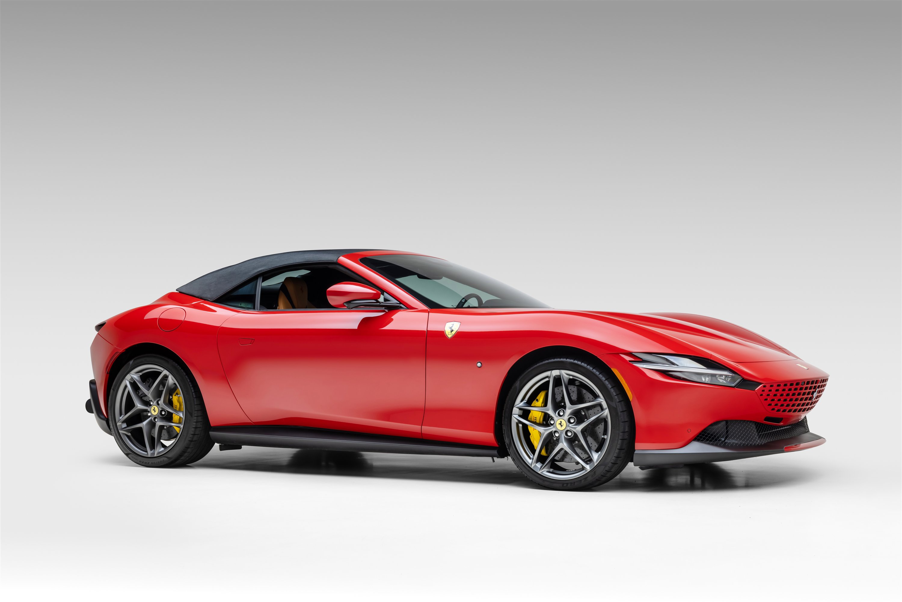 Certified 2026 Ferrari Roma image 4