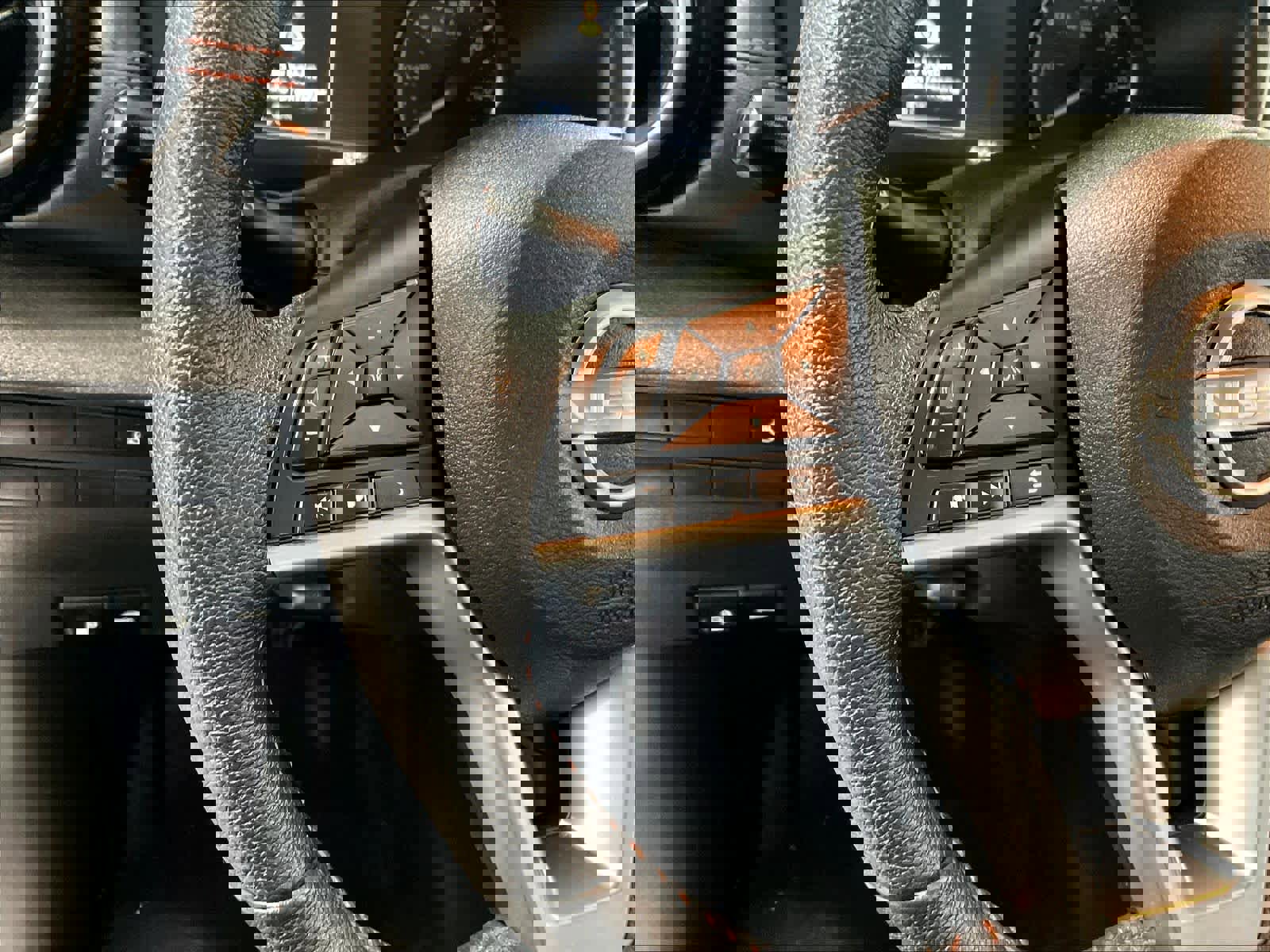 Certified 2023 Nissan Kicks SR w/ SR Premium Package image 22