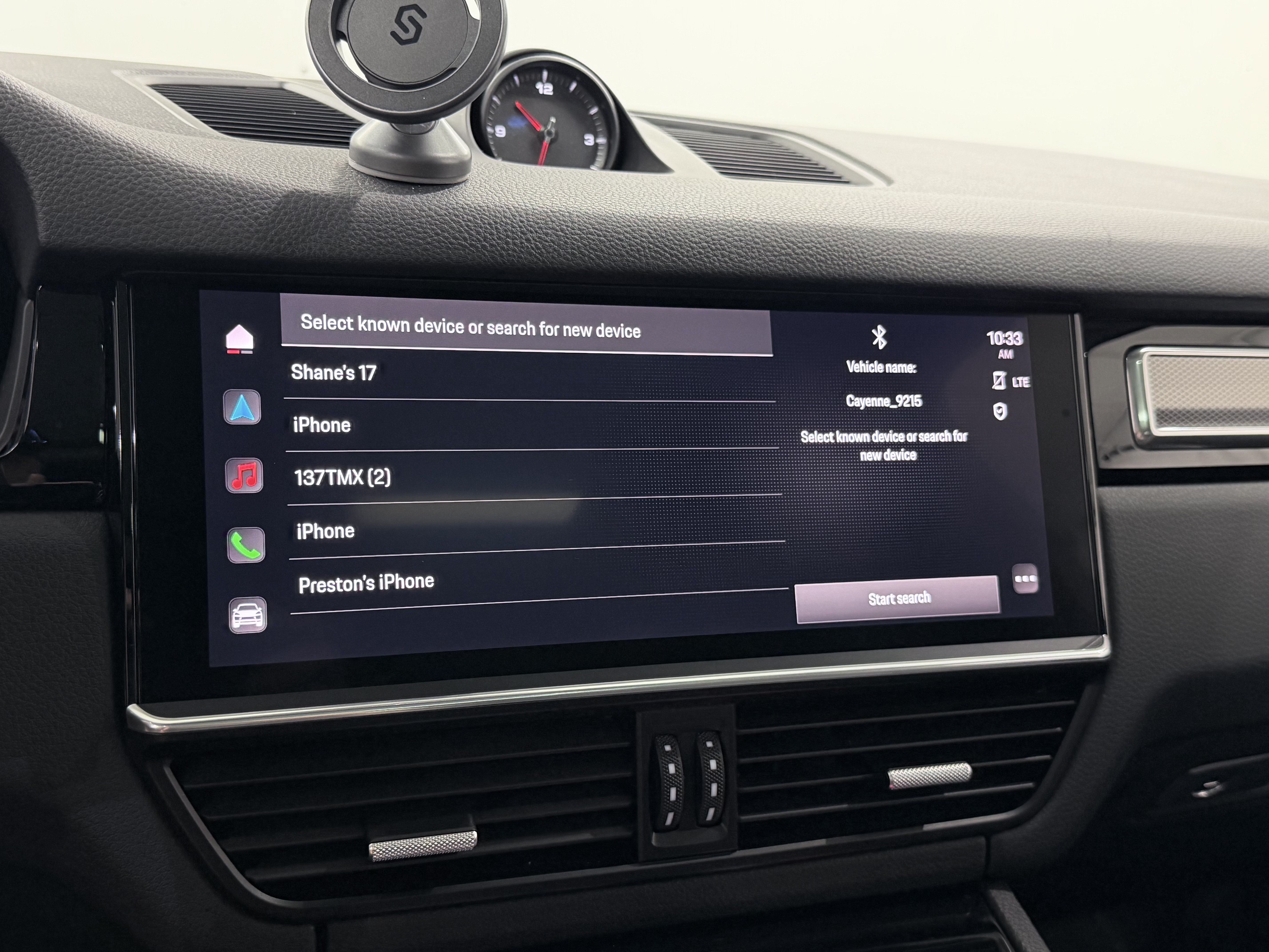 Certified 2022 Porsche Cayenne Platinum Edition AWD/4WD image 45