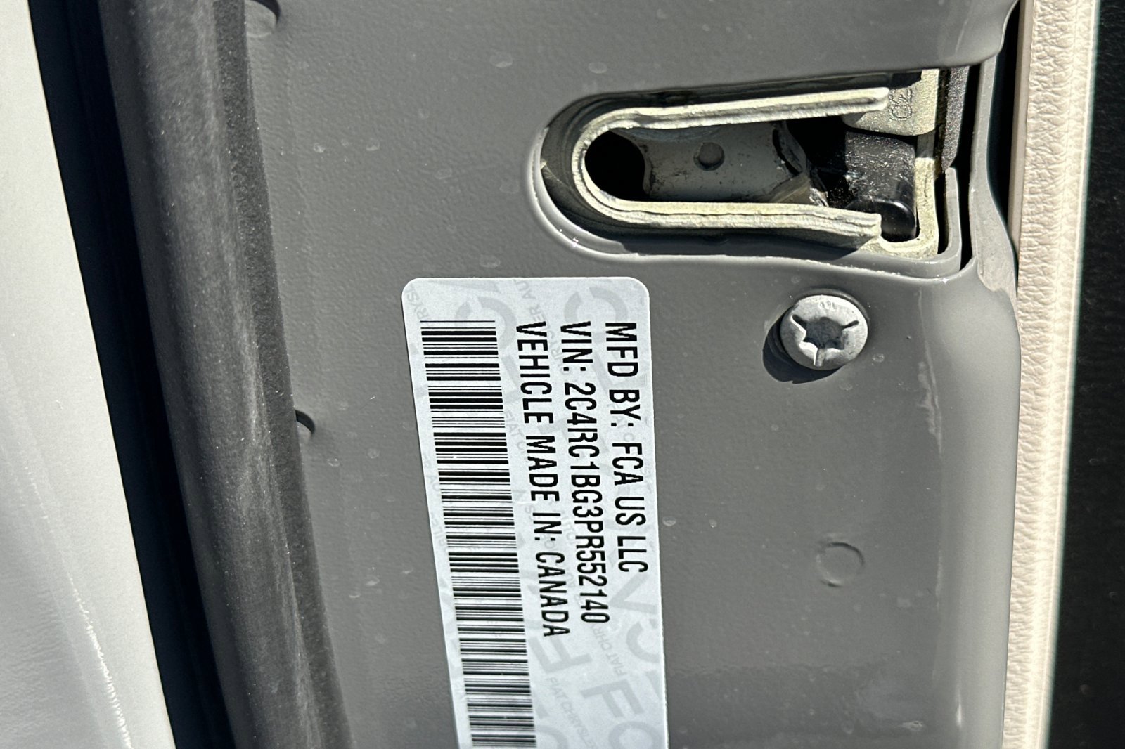 Used 2023 Chrysler Pacifica Touring-L image 29