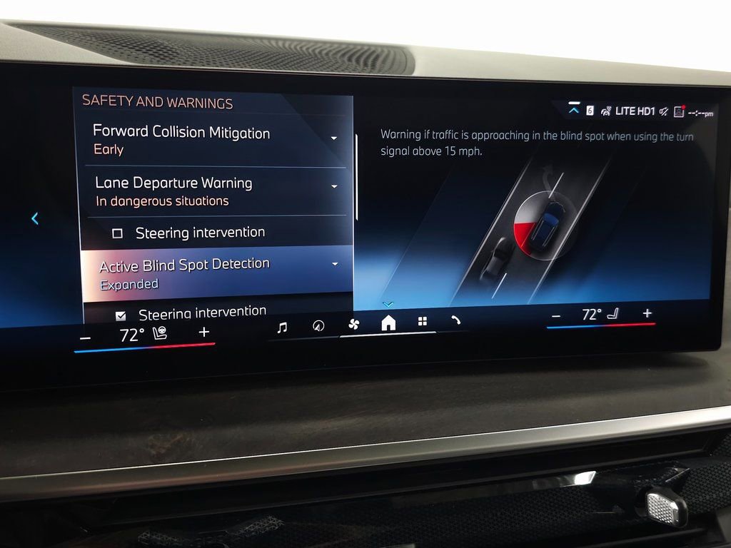 Used 2026 BMW X5 xDrive40i w/ Premium Package AWD/4WD image 21