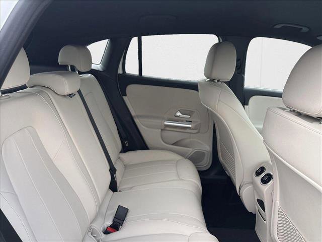 New 2025 Mercedes-Benz GLA 250 image 20