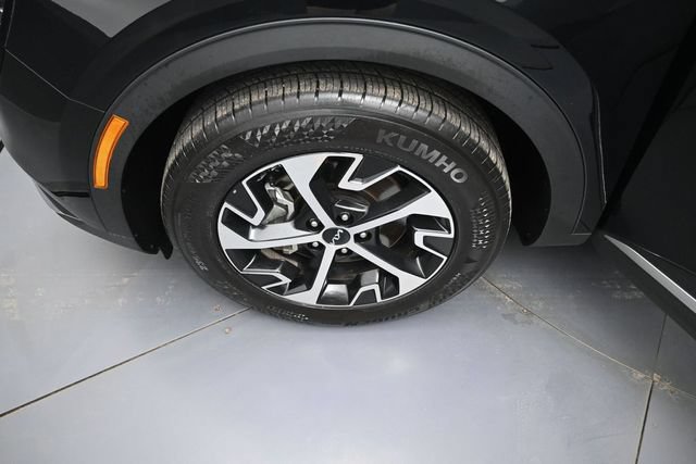 Used 2025 Kia Sportage EX FWD image 37