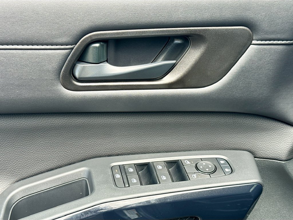 New 2026 Nissan Pathfinder SV FWD image 20
