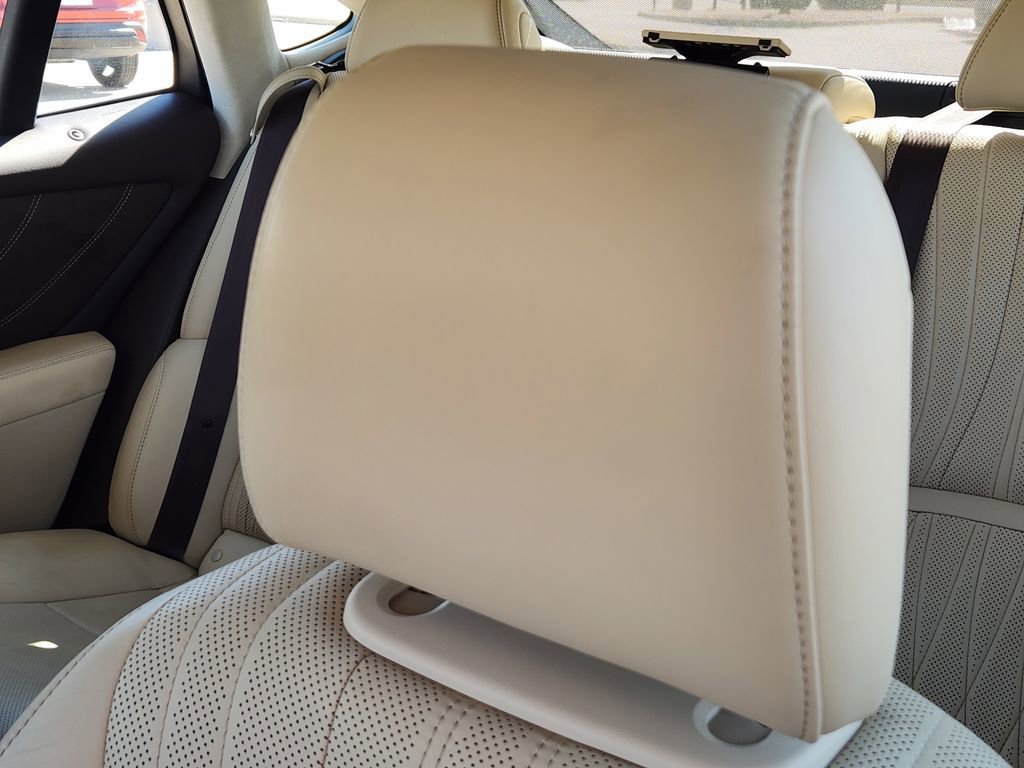 Used 2018 Lexus LS 500 w/ Interior Upgrade Package image 18