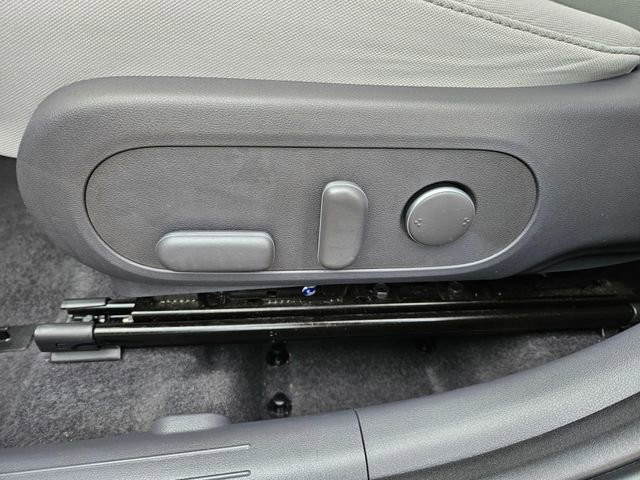 Used 2024 Hyundai Kona SEL AWD/4WD image 20