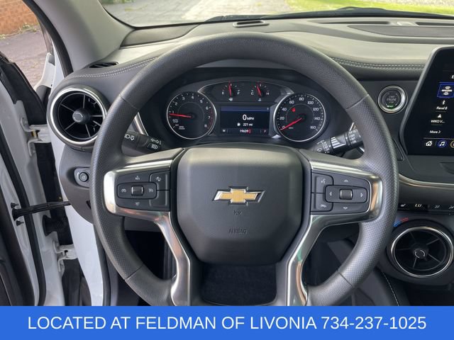 Certified 2024 Chevrolet Blazer LT w/ Convenience Package FWD image 11