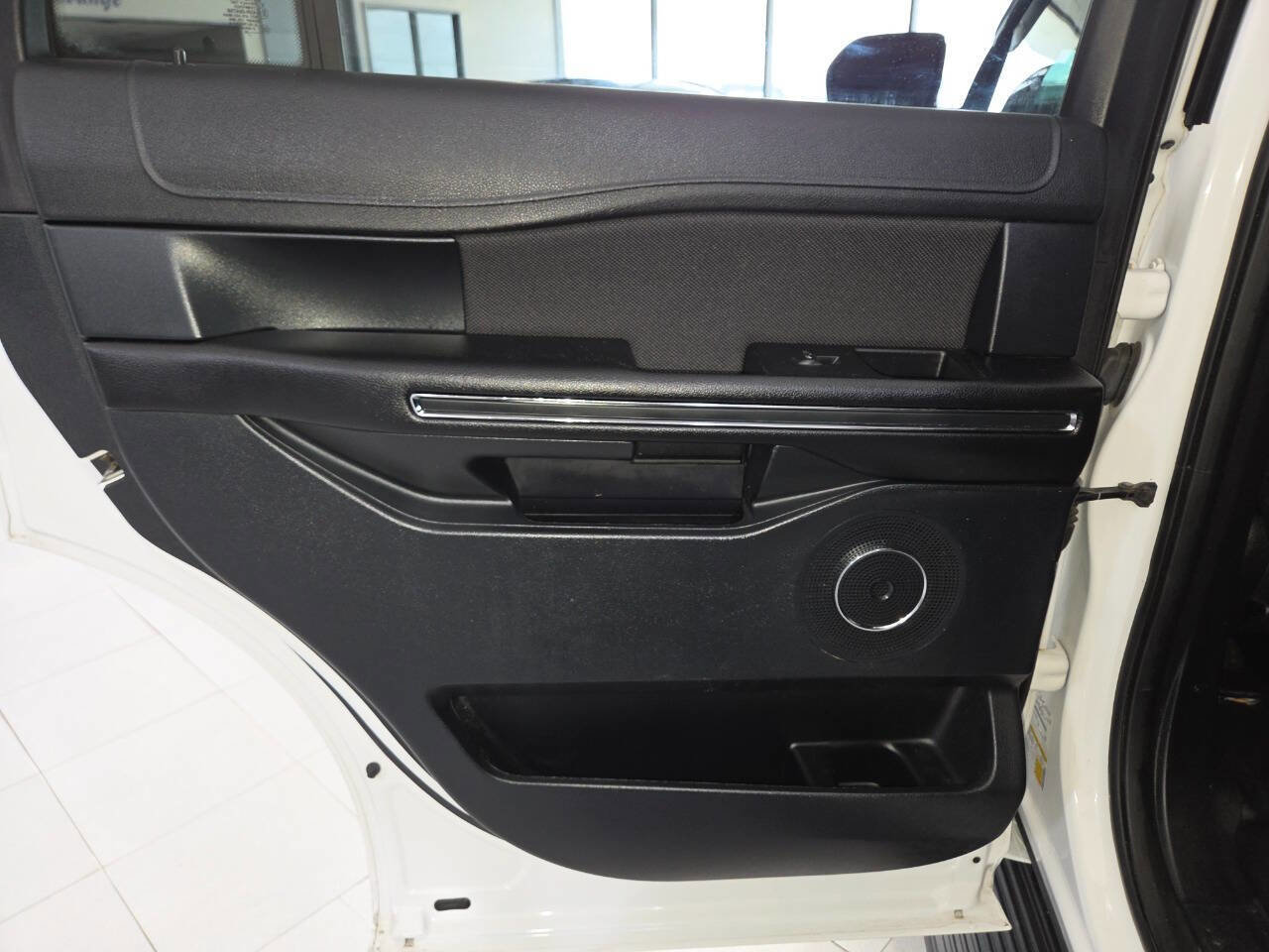 Used 2020 Ford Expedition XL AWD/4WD image 19