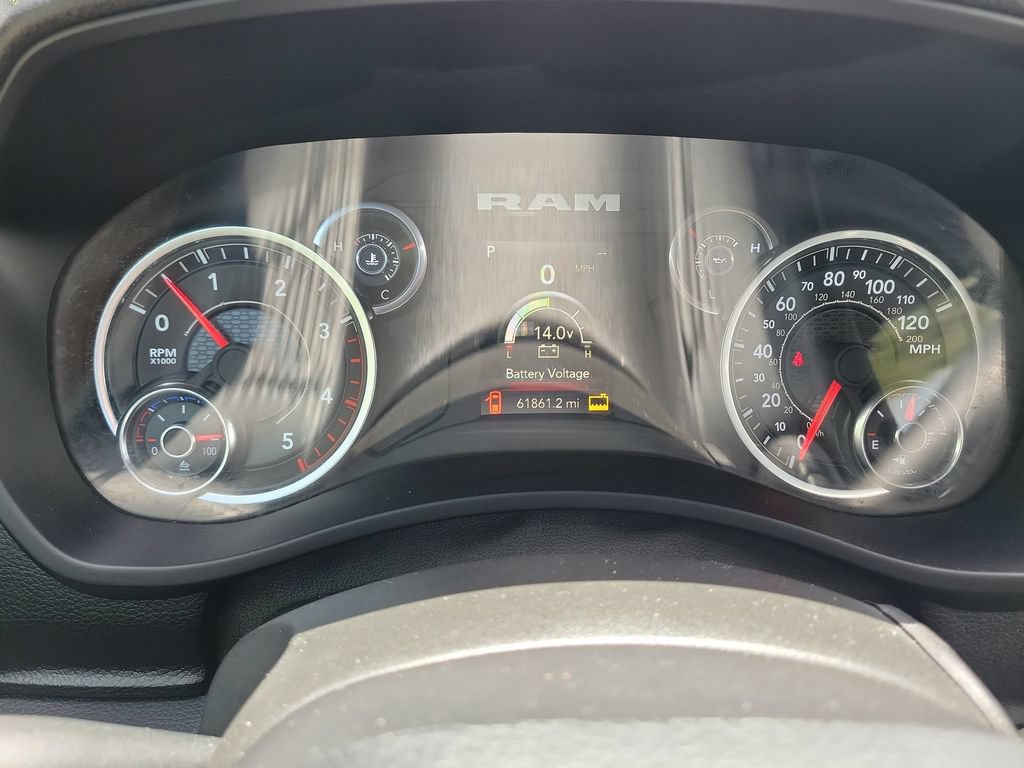 Used 2024 RAM 3500 Big Horn AWD/4WD image 14