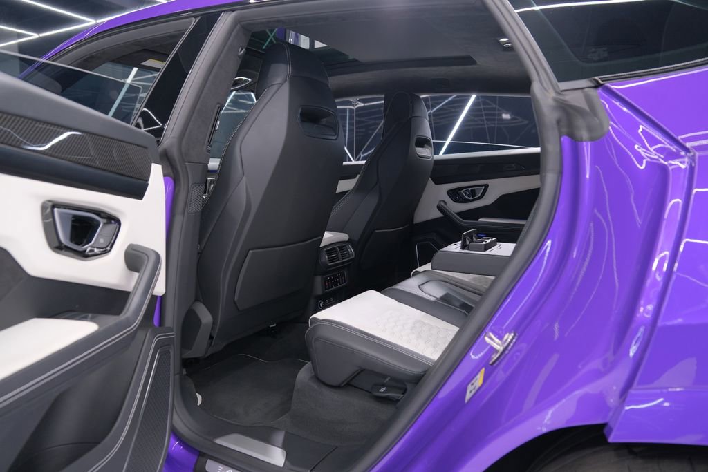 Used 2022 Lamborghini Urus image 56