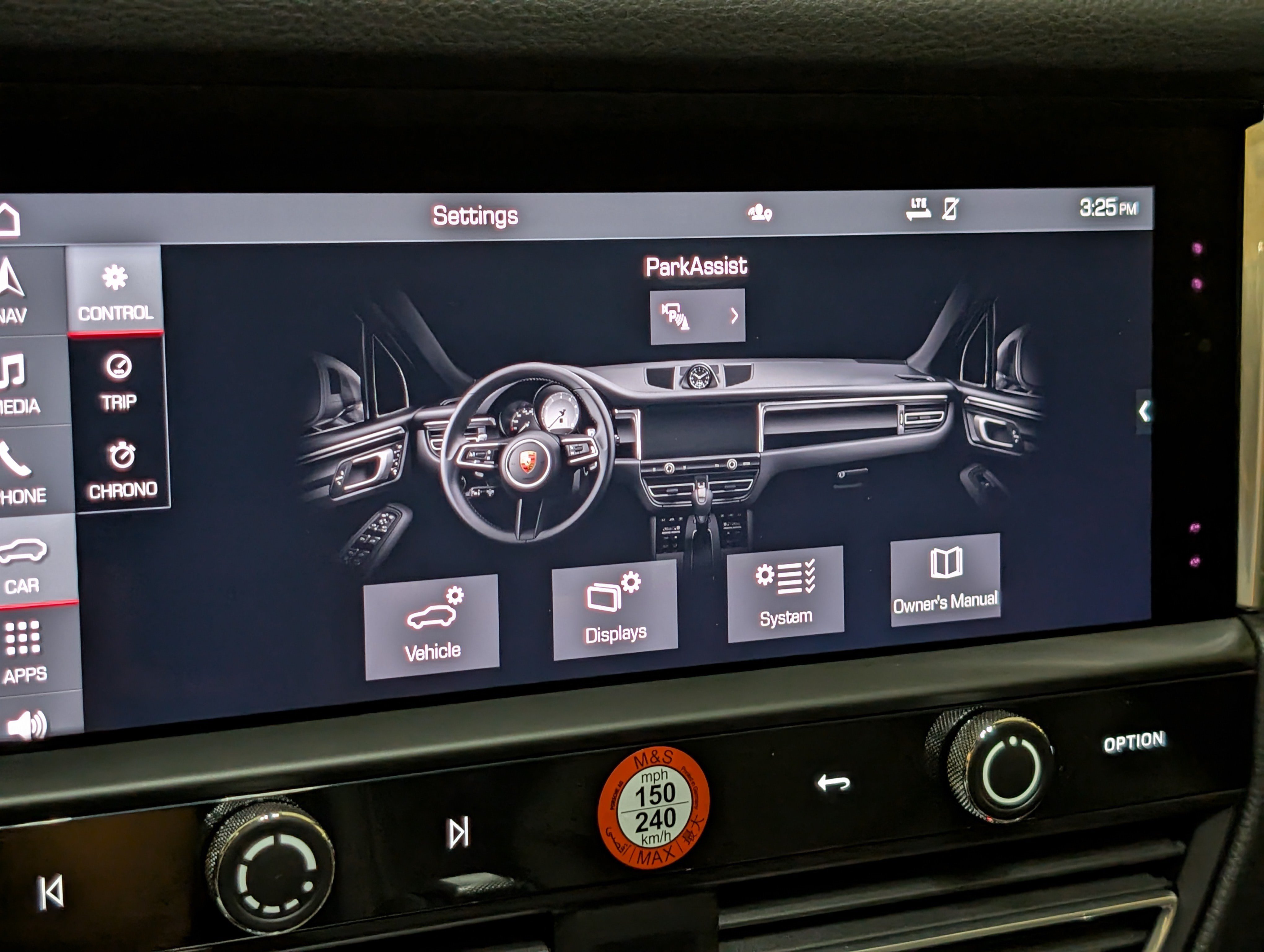 Certified 2026 Porsche Macan S AWD/4WD image 36