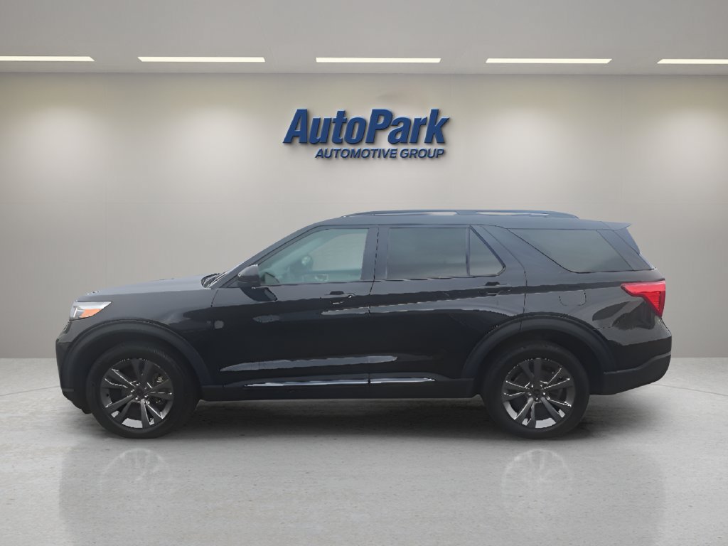 Certified 2024 Ford Explorer XLT w/ Equipment Group 202A AWD/4WD image 6