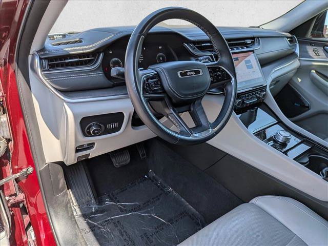 Used 2021 Jeep Grand Cherokee L Overland w/ Luxury Tech Group IV AWD/4WD image 10