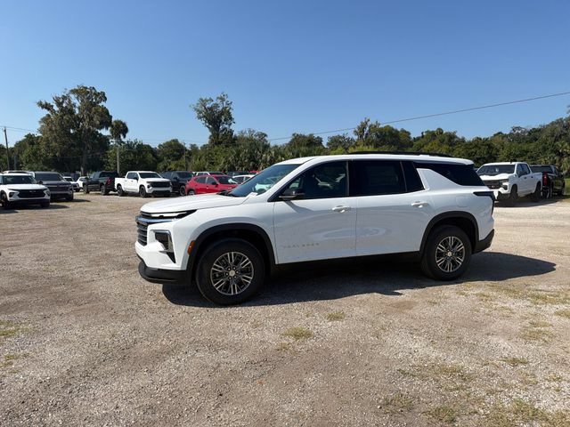 New 2026 Chevrolet Traverse LT FWD image 2