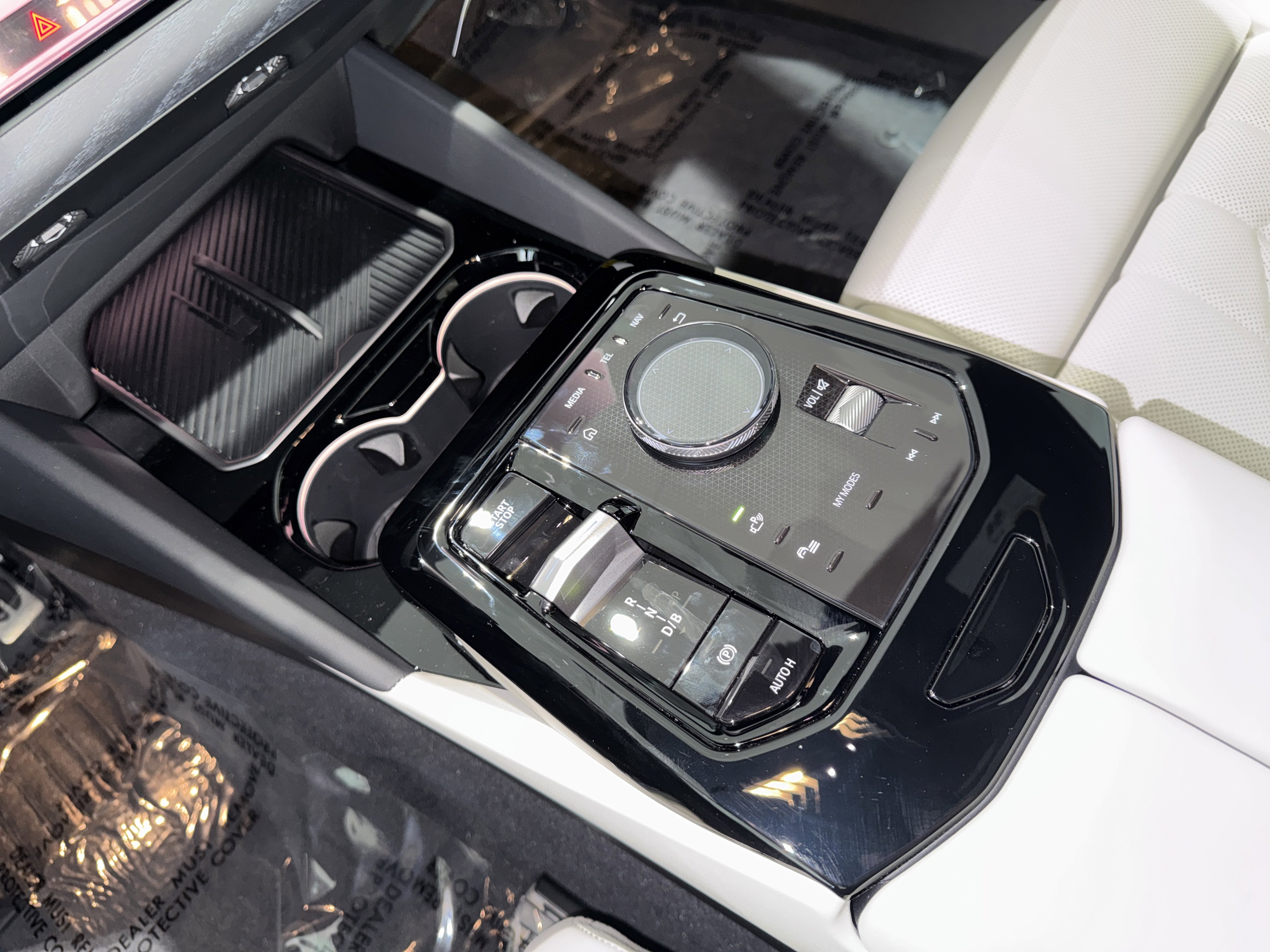 New 2026 BMW i5 eDrive40 w/ M Sport Package image 20