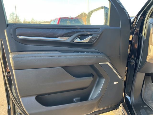 Used 2022 GMC Yukon XL Denali image 10