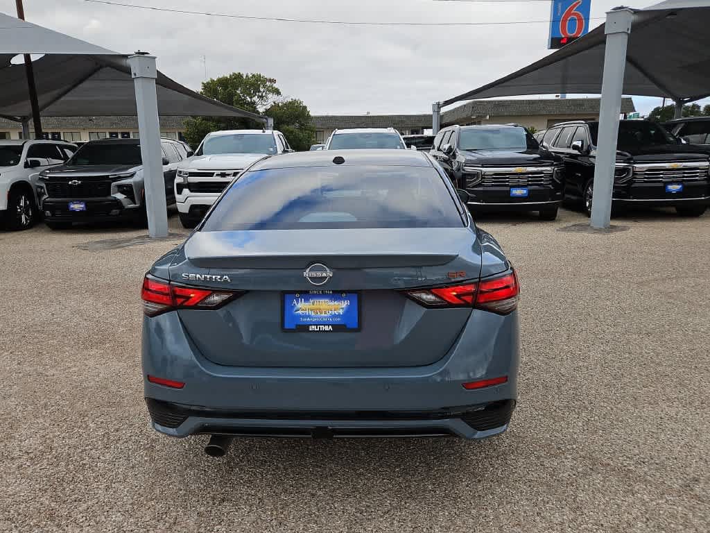 Used 2025 Nissan Sentra SR w/ SR Premium Package FWD image 7