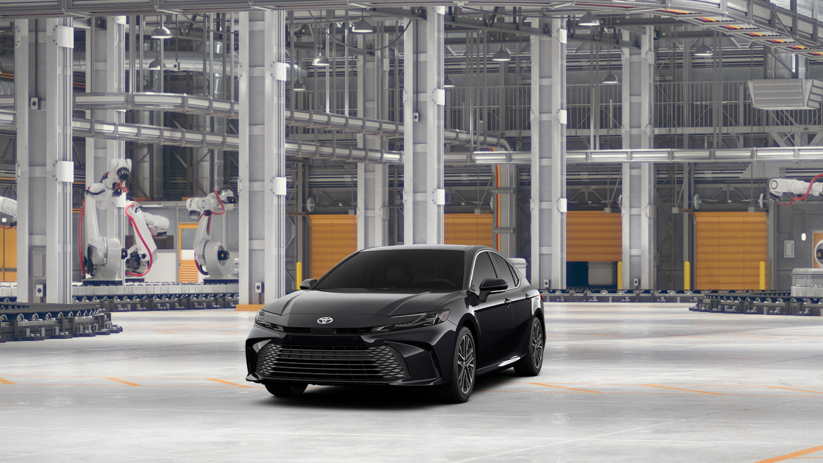 New 2027 Toyota Camry XLE FWD image 18