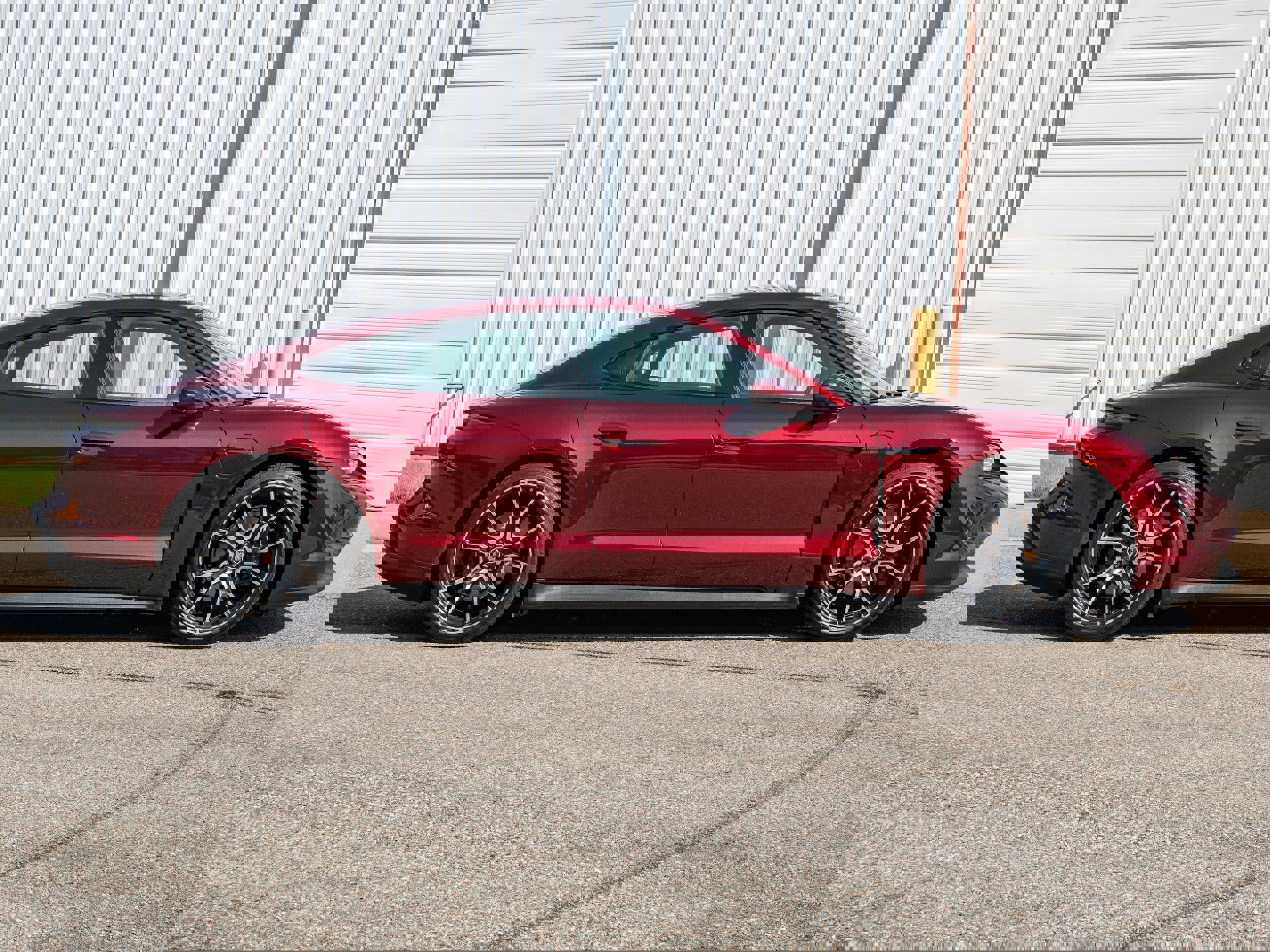 Used 2022 Porsche Taycan 4S image 8