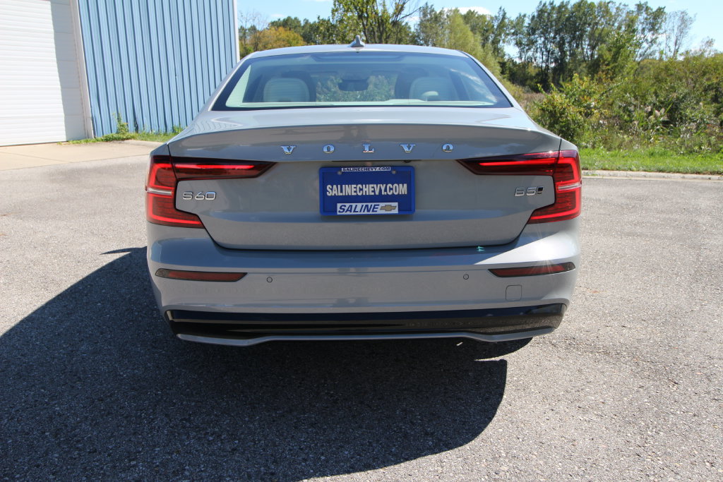 Used 2024 Volvo S60 B5 Core w/ Climate Package AWD/4WD image 6